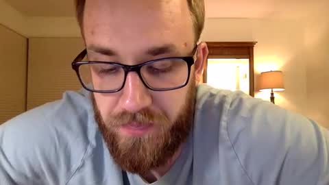 Snapshot of dav_luv4u chatting on November 7, 11:27 pm dav_luv4u online show from November 7, 11:27 pm