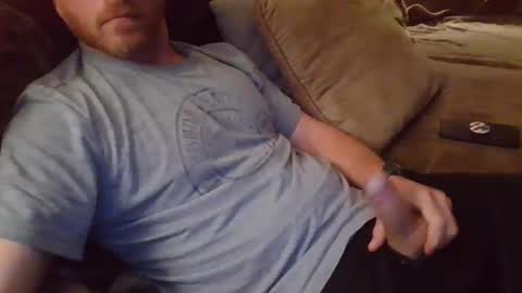 Snapshot of dave8404 chatting on November 9, 9:51 am Dave online show from November 9, 9:51 am