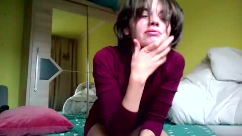 Cassie and Dave online show from November 10, 8:13 am