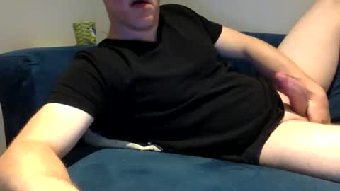 Snapshot of daveb709709709 chatting on September 27, 2:16 am daveb709709709 online show from September 27, 2:16 am