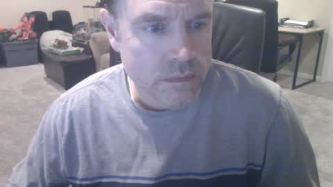 daved14u online show from February 4, 6:46 am