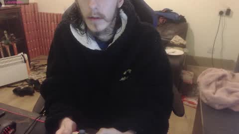 Snapshot of daver281197 chatting on December 2, 6:20 am dave online show from December 2, 6:20 am