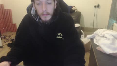 Snapshot of daver281197 chatting on January 8, 6:31 am dave online show from January 8, 6:31 am