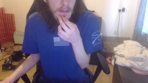 Snapshot of daver281197 chatting on February 8, 12:50 pm dave online show from February 8, 12:50 pm