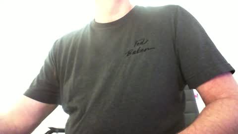 Snapshot of davesu12345 chatting on November 12, 9:10 am davesu12345 online show from November 12, 9:10 am