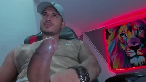 Snapshot of david__ox chatting on October 10, 4:00 am david__ox online show from October 10, 4:00 am