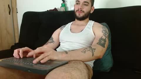 Snapshot of david_franco1 chatting on September 16, 9:49 pm Twitter davidsanctum online show from September 16, 9:49 pm