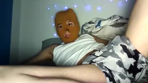 Snapshot of david_gp222 chatting on December 23, 3:15 am david gp222 online show from December 23, 3:15 am