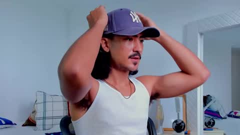 Hey im David that loves to explore and speak their fantasies. Very open talktative and nice. Feel free to chat with me online show from September 25, 1:59 pm