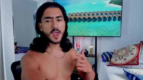 Hey im David that loves to explore and speak their fantasies. Very open talktative and nice. Feel free to chat with me online show from March 3, 1:28 pm