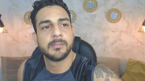Snapshot of david_oliveira chatting on January 30, 2:04 pm JF oliveira online show from January 30, 2:04 pm