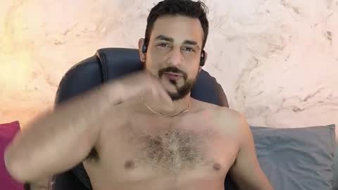 Snapshot of david_oliveira chatting on October 6, 1:19 pm JF oliveira online show from October 6, 1:19 pm