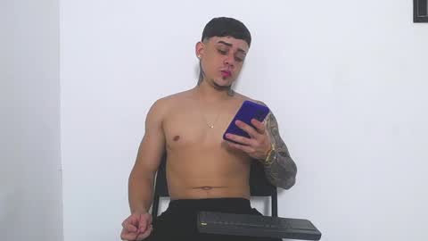 Snapshot of david_rousse_ chatting on September 14, 3:27 am luis online show from September 14, 3:27 am