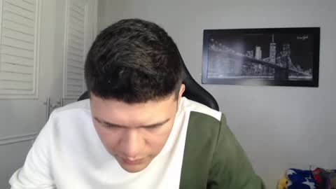 Snapshot of david_smit_ chatting on January 5, 4:38 pm david smit online show from January 5, 4:38 pm