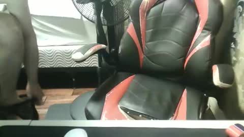 davidisbleh online show from November 17, 9:48 am