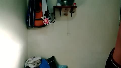 Snapshot of davidrocero chatting on March 3, 8:09 am davidrocero online show from March 3, 8:09 am