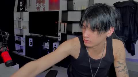 davis online show from February 20, 1:00 pm