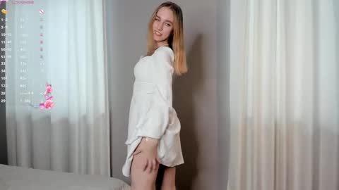 Snapshot of dawnbullins chatting on October 14, 8:48 am Emily online show from October 14, 8:48 am