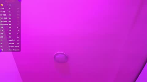 Snapshot of dayana_harlow2 chatting on November 2, 12:24 am dayana_harlow2 online show from November 2, 12:24 am