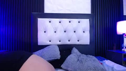 Snapshot of dayana_mendozaa69 chatting on March 7, 9:48 pm Dayana online show from March 7, 9:48 pm