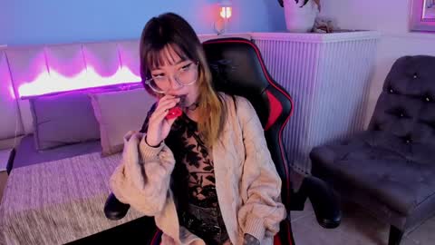 dayanne7 online show from January 9, 7:42 am