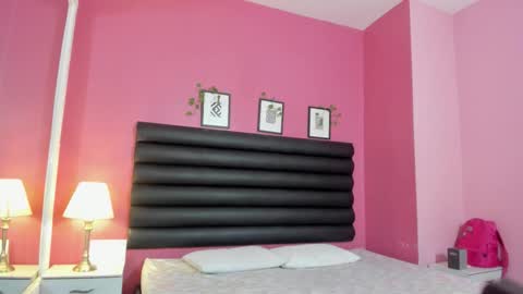 Snapshot of dayhan_santos chatting on October 10, 10:36 am dayhan_santos online show from October 10, 10:36 am