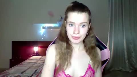 dazdrasmigdasue online show from January 26, 9:18 pm