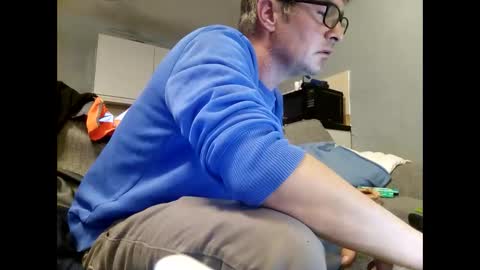 Snapshot of dazzill chatting on October 10, 10:42 pm Dazzill online show from October 10, 10:42 pm