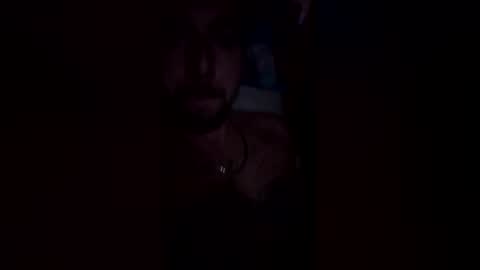 dcwells1992 online show from April 21, 4:19 am