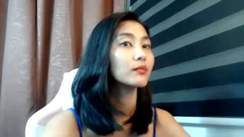 Snapshot of de_amore chatting on October 16, 2:40 pm Angel online show from October 16, 2:40 pm