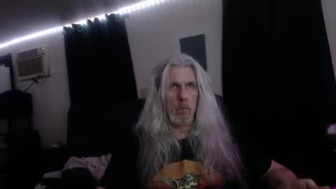 deaconoddeye online show from December 20, 11:06 am