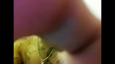 Snapshot of deadbirdink8o8 chatting on December 22, 11:33 am deadbirdink8o8 online show from December 22, 11:33 am