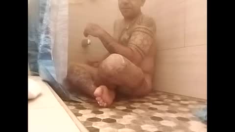 Snapshot of deadbirdink8o8 chatting on January 9, 12:09 pm deadbirdink8o8 online show from January 9, 12:09 pm