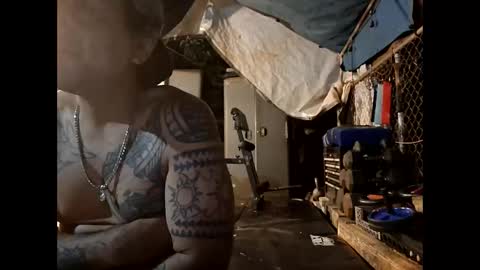 Snapshot of deadbirdink8o8 chatting on November 30, 9:57 am deadbirdink8o8 online show from November 30, 9:57 am