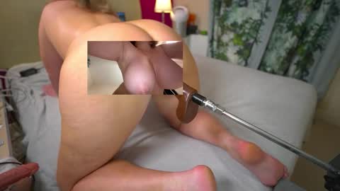 DEAF Zoe and NaughtiestGal Misty online show from February 11, 6:24 pm