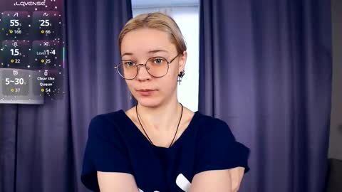 Charlie 18yo online show from October 27, 5:11 am