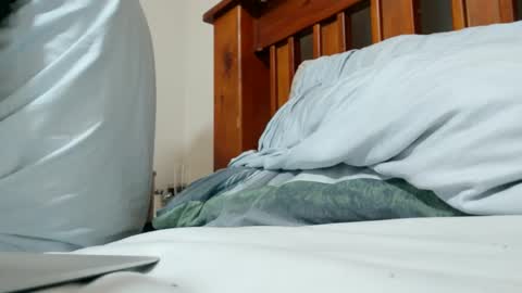 Snapshot of deanofflove221000 chatting on December 20, 2:52 am deanofflove221000 online show from December 20, 2:52 am