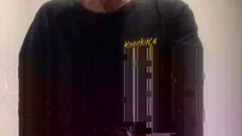 Snapshot of deanofflove221000 chatting on September 26, 3:05 pm deanofflove221000 online show from September 26, 3:05 pm