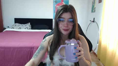 Snapshot of dearlilith6666 chatting on September 24, 2:09 pm dearlilith6666 online show from September 24, 2:09 pm