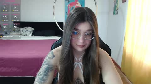 Snapshot of dearlilith6666 chatting on October 13, 2:06 pm dearlilith6666 online show from October 13, 2:06 pm