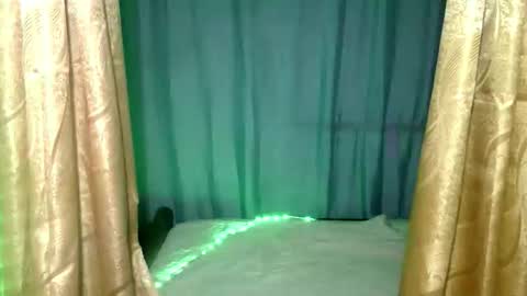 Snapshot of debbie_queen chatting on May 10, 3:39 pm debbie_queen online show from May 10, 3:39 pm