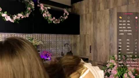 Snapshot of debihenks chatting on May 8, 5:18 pm Eva online show from May 8, 5:18 pm