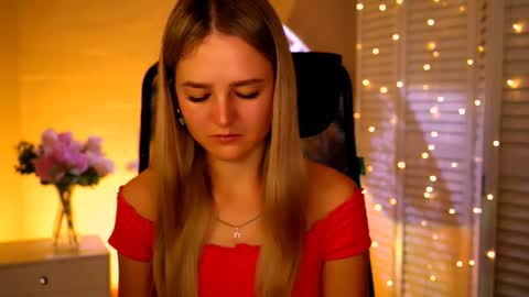 Snapshot of deboralarson chatting on November 14, 3:49 am Debora online show from November 14, 3:49 am