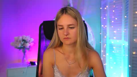 Debora online show from March 27, 3:12 am