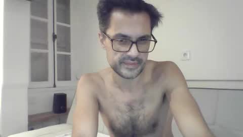 decchill19 online show from October 20, 11:16 pm