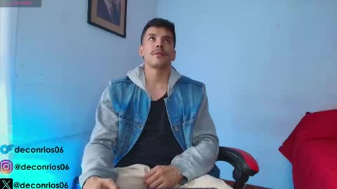 Santiago online show from January 31, 8:40 pm