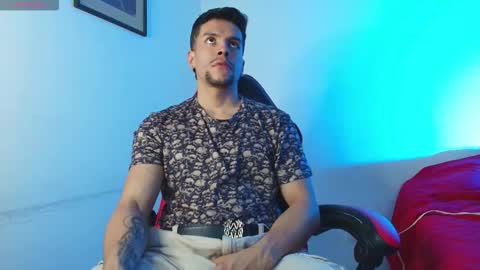 Santiago online show from February 25, 2:32 am