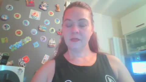 deea1805 online show from January 4, 11:43 am