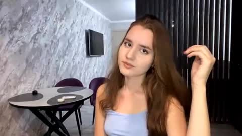 Anna online show from September 21, 5:03 pm