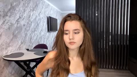 Anna online show from September 23, 3:26 pm